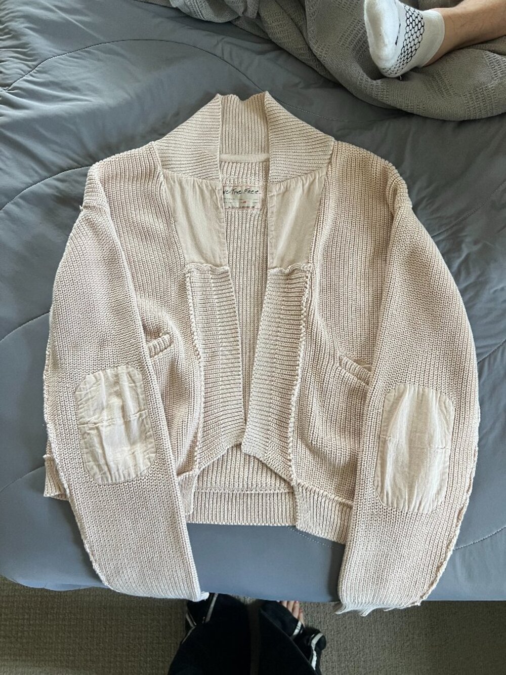 Free People We The Free Chunky Knit Cardigan Jacket Pockets Size Medium - Picture 2 of 3